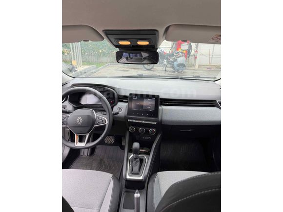 Sahibinden Renault Clio 1.0 TCe Evolution 2025 Model 