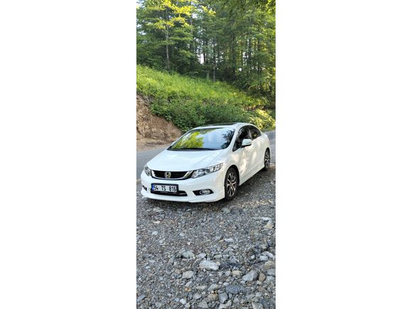 Sahibinden Honda Civic 1.6i VTEC ECO Elegance 2015 Model  159.000 km Beyaz
