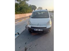 Sahibinden Citroen Berlingo 1.6 HDi X 2011 Model  330 km Beyaz