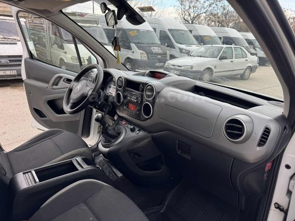 2016 BERLİNGO 230.000 KM 'DE SELECTİON HATASIZ FULL