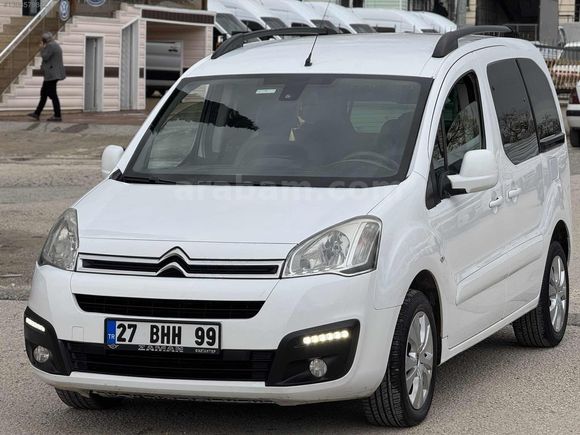 2016 BERLİNGO 230.000 KM 'DE SELECTİON HATASIZ FULL
