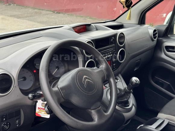 2016 BERLİNGO 230.000 KM 'DE SELECTİON HATASIZ FULL