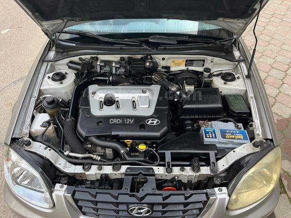 Sahibinden Hyundai Accent 1.5 CRDi Admire 2005 Model