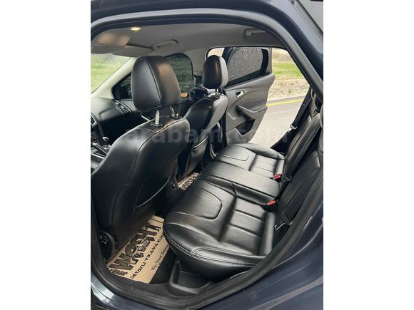 HATASIZ BOYASIZ DEĞİŞENSİZ OPSİYONLU FORD FOCUS 
