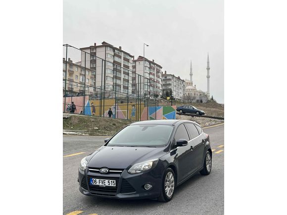 HATASIZ BOYASIZ DEĞİŞENSİZ OPSİYONLU FORD FOCUS 