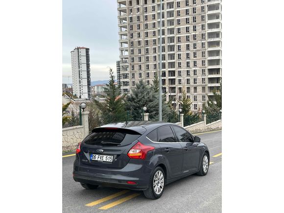 HATASIZ BOYASIZ DEĞİŞENSİZ OPSİYONLU FORD FOCUS 