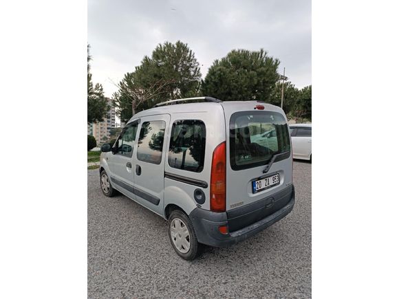 Sahibinden Renault Kangoo 1.5 dCi Expression 2005 Model