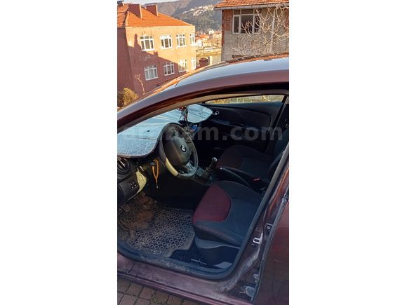 Sahibinden Renault Clio 1.2 Joy 2013 Model 