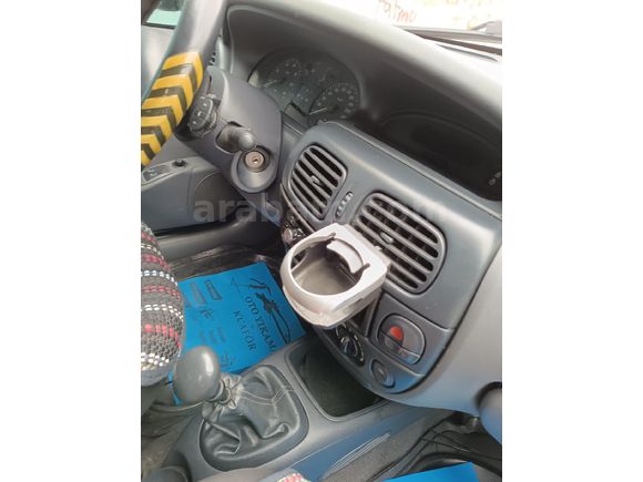 Sahibinden Renault Megane 1.6 RTE 2000 Model