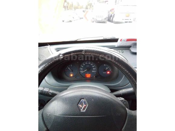 Sahibinden Otomobil ruhsatlı Kangoo 1.9 D RN 2002 Model 
