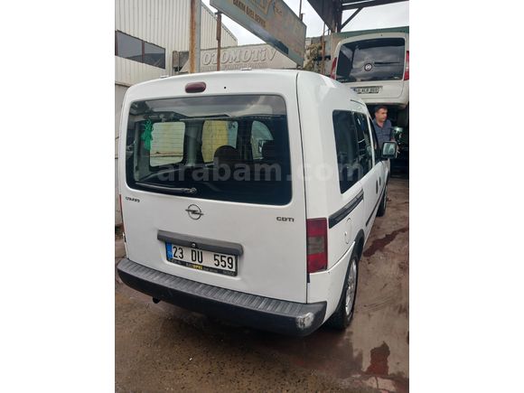 Sahibinden Opel Combo 1.3 CDTI Comfort 2009 Model  280.000 km Beyaz
