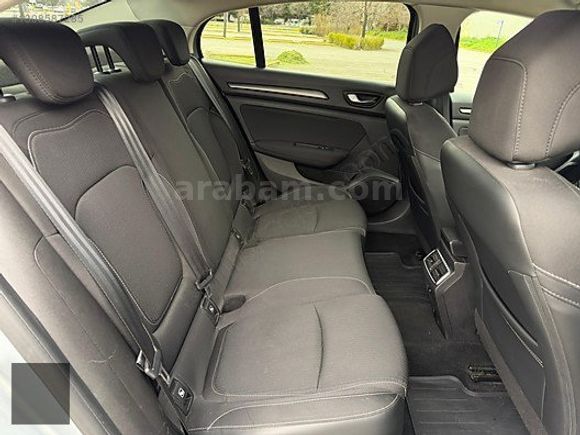 ÇİLSAL AUTO | 2021 RENAULT MEGANE TOUCH G.GÖRÜŞ-CAR PLAY-KEYLESS