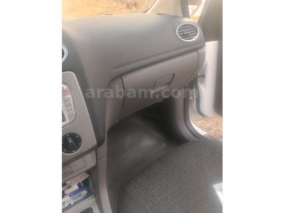 Sahibinden Ford Focus 1.6 Comfort 2011 Model