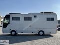 EV KONFORUNDA MOTO KARAVAN