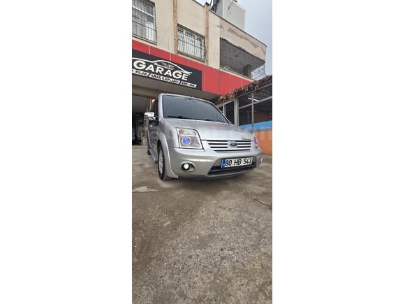 Sahibinden Ford Tourneo Connect 110PS 2011 Model