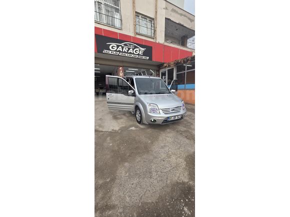 Sahibinden Ford Tourneo Connect 110PS 2011 Model