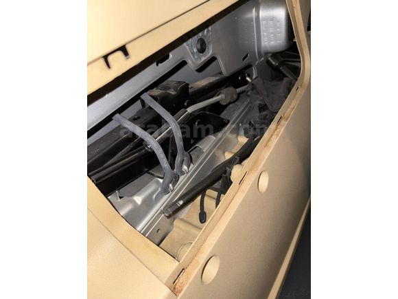 Sahibinden Ford Tourneo Connect 110PS 2011 Model