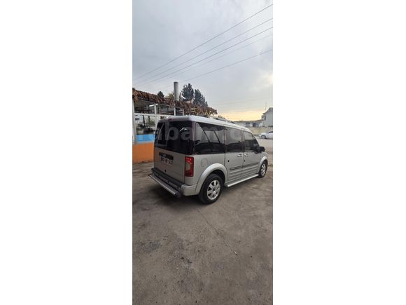 Sahibinden Ford Tourneo Connect 110PS 2011 Model