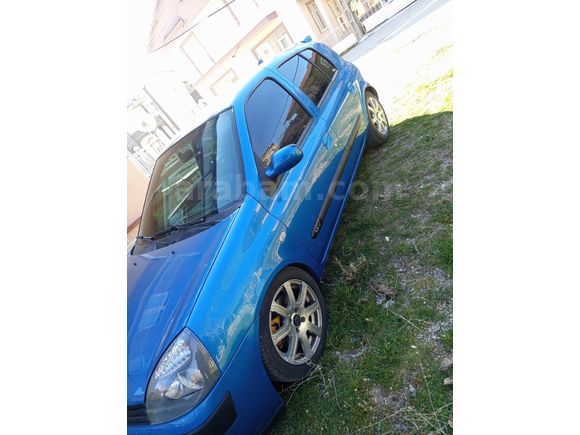 Sahibinden Renault Clio 1.2 Authentique 2005 Model