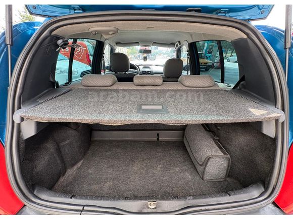 Sahibinden Renault Clio 1.2 Authentique 2005 Model