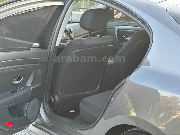 Sahibinden Renault Laguna 1.5 dCi Expression 2008 Model  485.000 km Bej