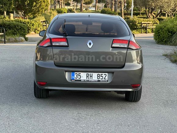 Sahibinden Renault Laguna 1.5 dCi Expression 2008 Model  485.000 km Bej