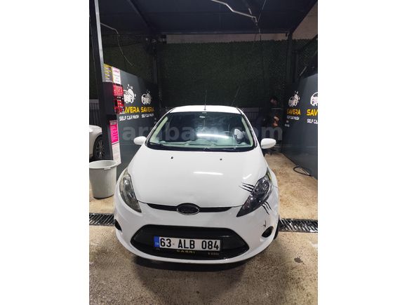 Memurdan Ford Fiesta 1.4 TDCi Trend 2011 Model