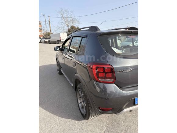 Sahibinden Dacia Sandero 1.5 dCi Stepway 2017 Model İstanbul