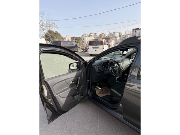 Sahibinden Dacia Sandero 1.5 dCi Stepway 2017 Model İstanbul