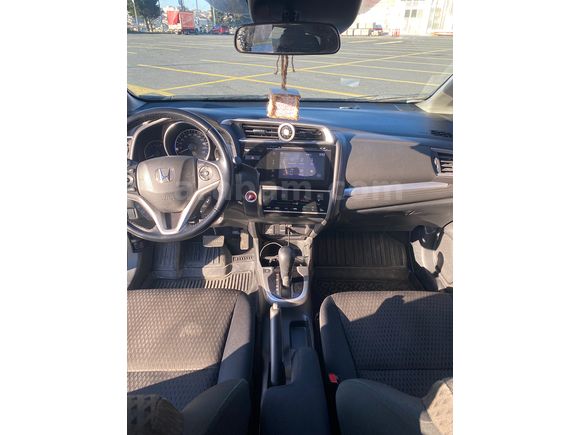  Honda Jazz 1.3 Elegance 2018 çıkışlı makyajlı kasa 