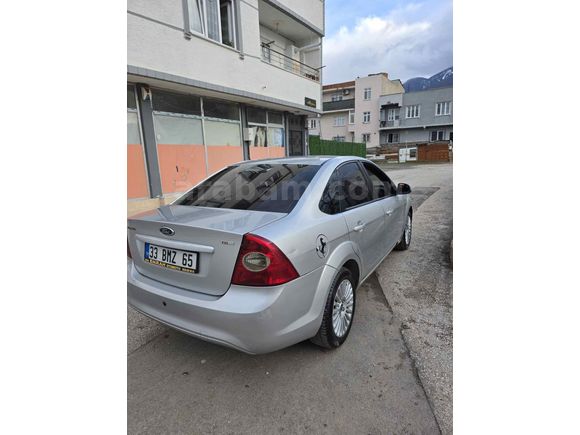 Sahibinden Ford Focus 1.6 TDCi Titanium 2009 Model 