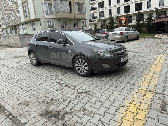 Sahibinden Opel Astra 1.4 T Cosmo 2012 Model  