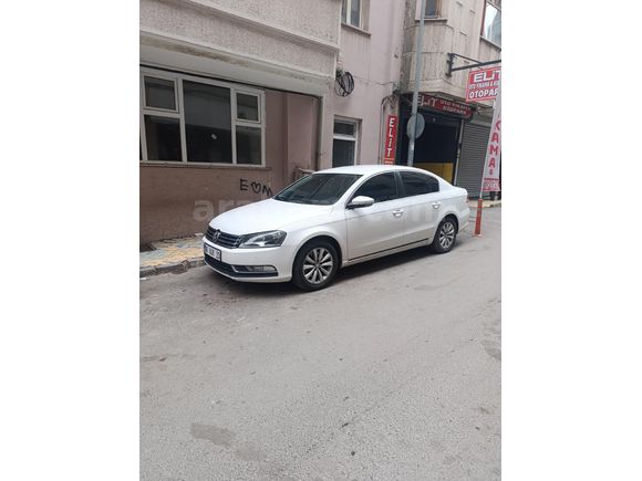 Sahibinden Volkswagen Passat 1.4 TSi BlueMotion Trendline 2013 Model