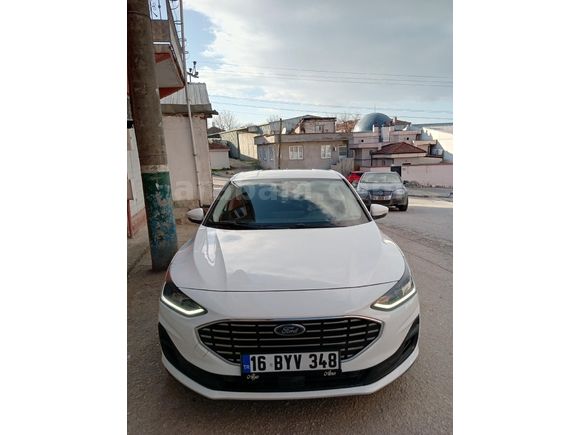 1.5 EcoBlue Titanyum x 2024 cıkışlı
