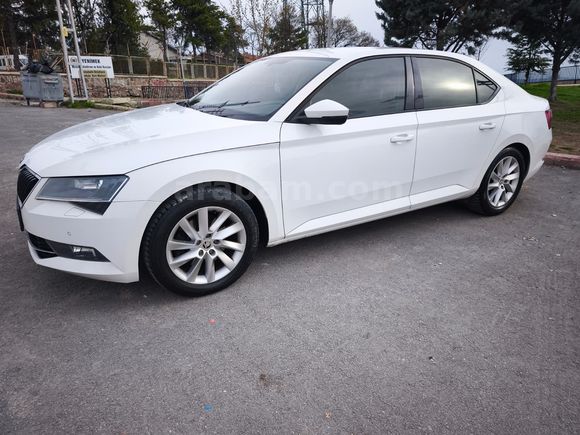 İkinci Sahibinden 2018 Skoda Superb Comfort