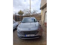 Sahibinden Ford Kuga 1.5 EcoBoost Titanium 2023 Model