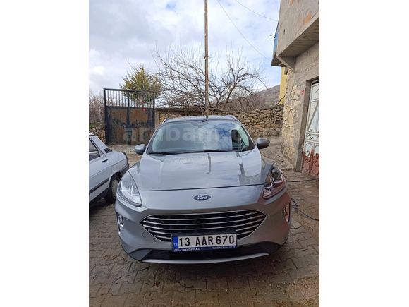 Sahibinden Ford Kuga 1.5 EcoBoost Titanium 2023 Model