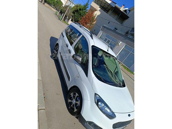 Sahibinden Ford Transit Courier 1.5 TDCi Trend 2020 Model