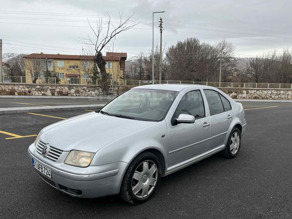 2 LOKAL BOYALI DEĞİŞENSİZ DÜŞÜK KM PASİCİF BORA 2004
