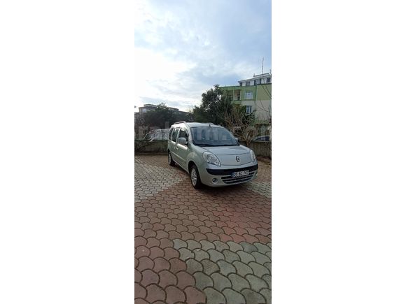 Sahibinden Renault Kangoo Multix 1.5 dCi Extreme 2012 Model