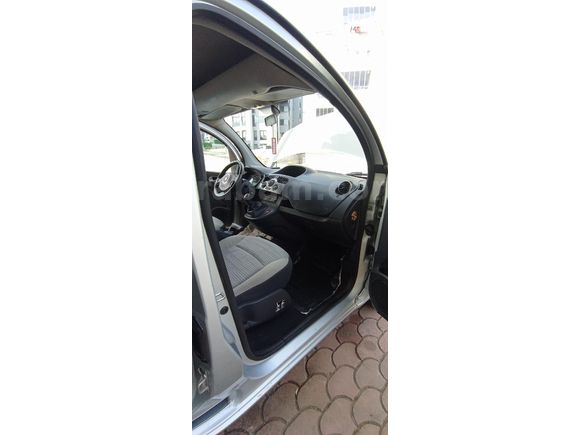 Sahibinden Renault Kangoo Multix 1.5 dCi Extreme 2012 Model