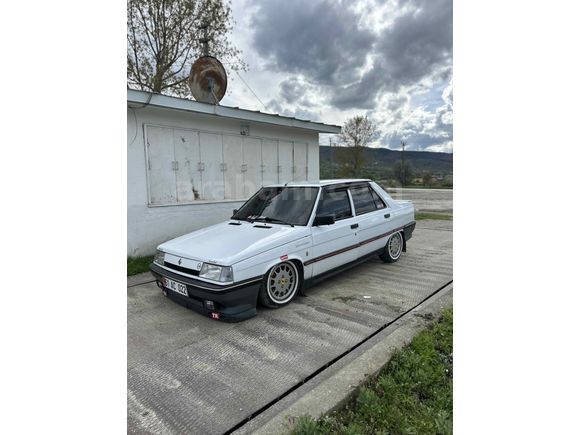 Sahibinden Renault R 9 1.4 Broadway 1995 Model 
