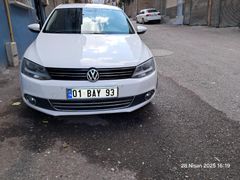 Sahibinden Volkswagen Jetta 1.6 TDi Comfortline 2012 Model  211.000 km Beyaz