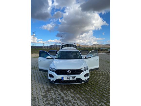 Sahibinden Volkswagen T-Roc 1.5 TSI Highline 2020 Model Batman 168.000 km Beyaz