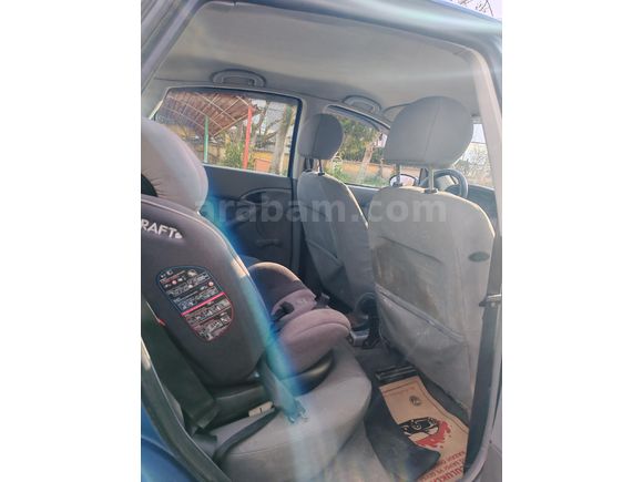 Sahibinden Ford Focus 1.6 Comfort 2003 Model