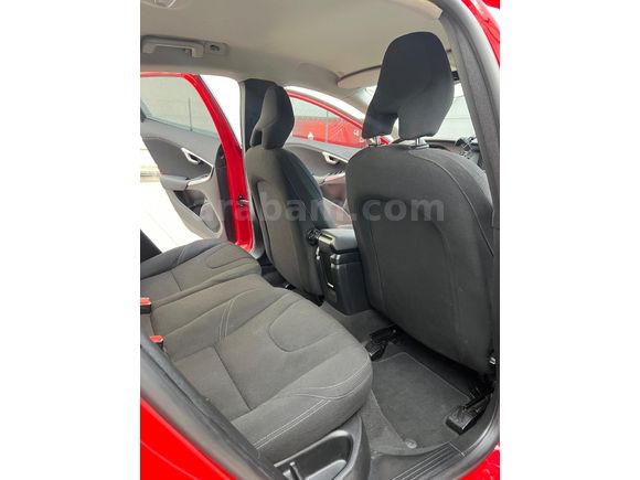 orginal km 62bin Volvo V40 1.5 T3 Momentum 2017 Model