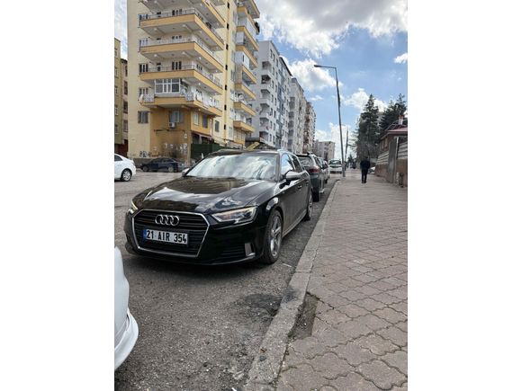 Sahibinden Audi A3 Sportback 1.6 TDI Dynamic 2016 Model 