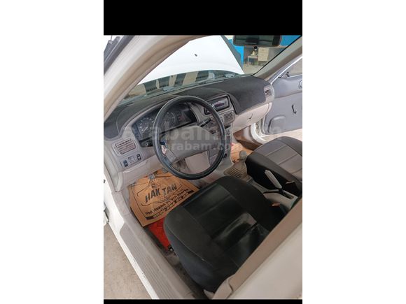Sahibinden Toyota Corolla 1.3 Terra 2000 Model