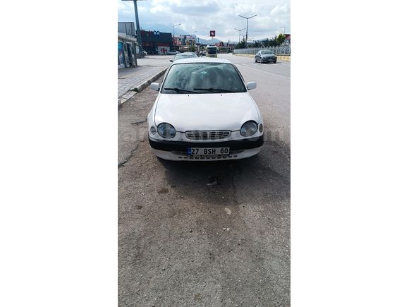 Sahibinden Toyota Corolla 1.3 Terra 2000 Model