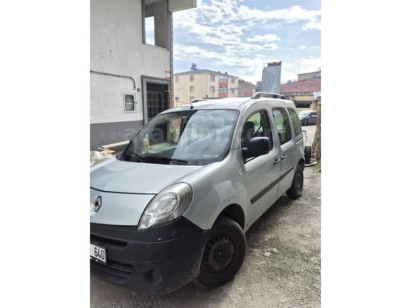 Sahibinden Renault Kangoo Multix 1.5 dCi Authentique 2012 Model